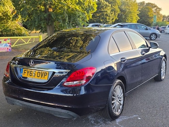 Used Mercedes-Benz C Class 2015 for sale - 79107418: Photo