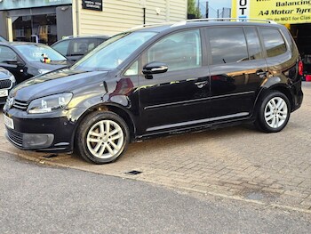 Used Volkswagen Touran 2013 for sale - 75449237: Photo