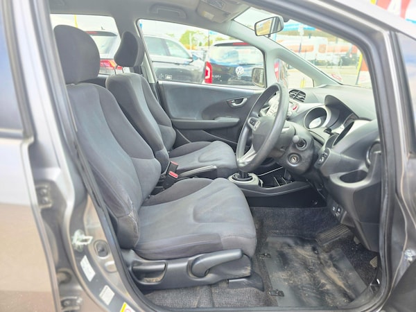 Used Honda Jazz 2009 for sale - 76159068: Photo 19