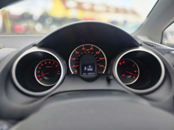 Used Honda Jazz 2009 for sale - 76159068: Photo 21