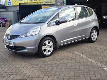 Used Honda Jazz 2009 for sale - 76159068: Photo 3
