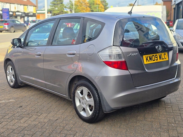 Used Honda Jazz 2009 for sale - 76159068: Photo 5