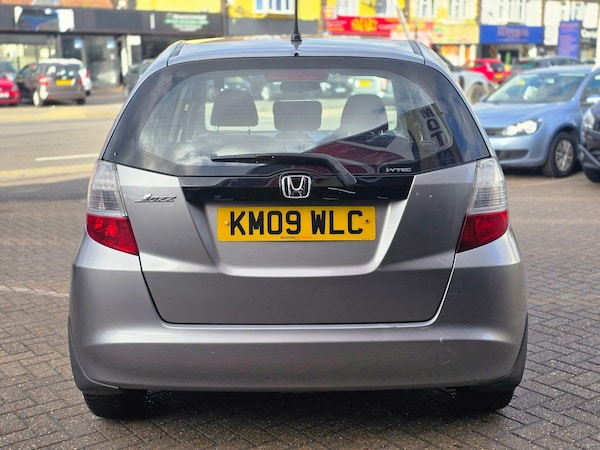 Used Honda Jazz 2009 for sale - 76159068: Photo 6