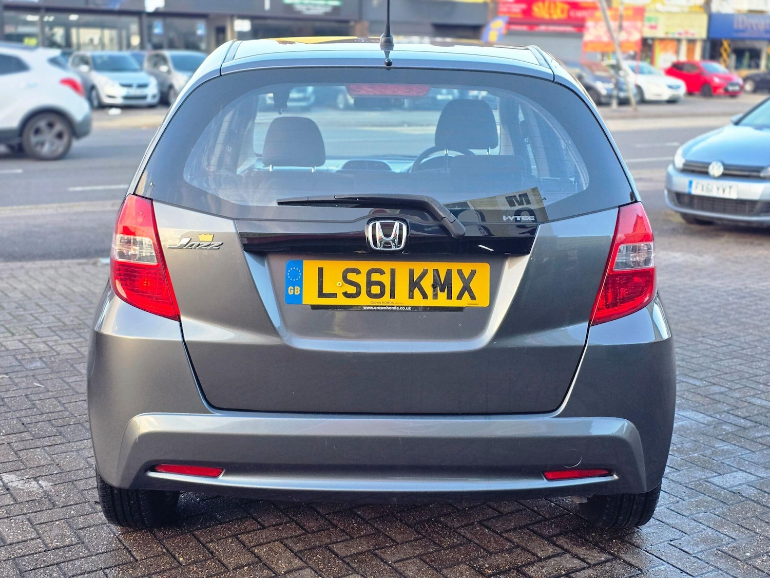 Used Honda Jazz 2011 for sale - 76377325: Photo 7