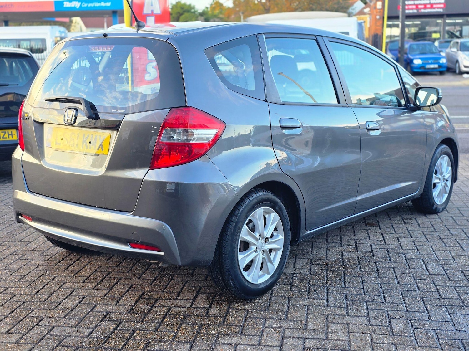 Used Honda Jazz 2011 for sale - 76377325: Photo 8