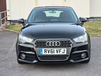 Used Audi A1 2011 for sale - 75687264: Photo