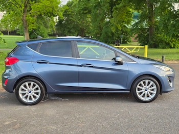 Used Ford Fiesta 2019 for sale - 79008003: Photo