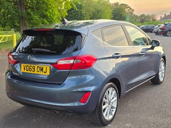 Used Ford Fiesta 2019 for sale - 79008003: Photo