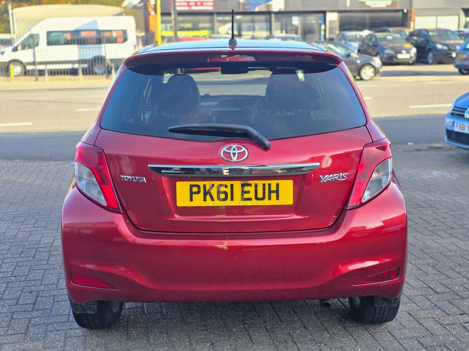 Used Toyota Yaris 2011 for sale - 76213901: Photo 6