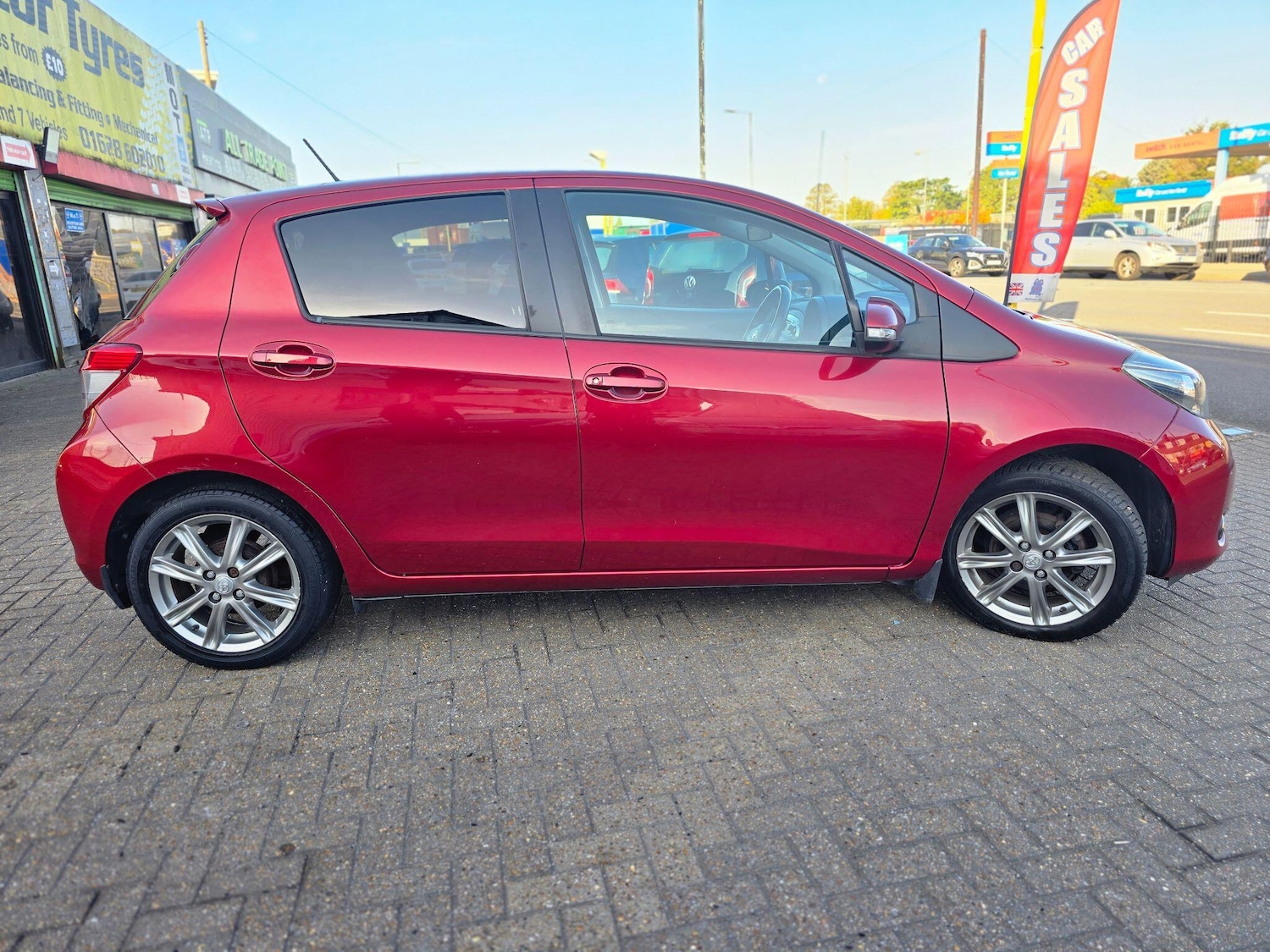Used Toyota Yaris 2011 for sale - 76213901: Photo 8