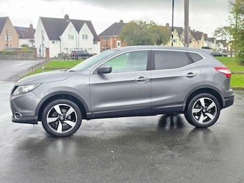 Used Nissan Qashqai 2015 for sale - 76425693: Photo