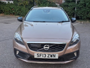 Used Volvo V40 Cross Country 2013 for sale - 79361243: Photo