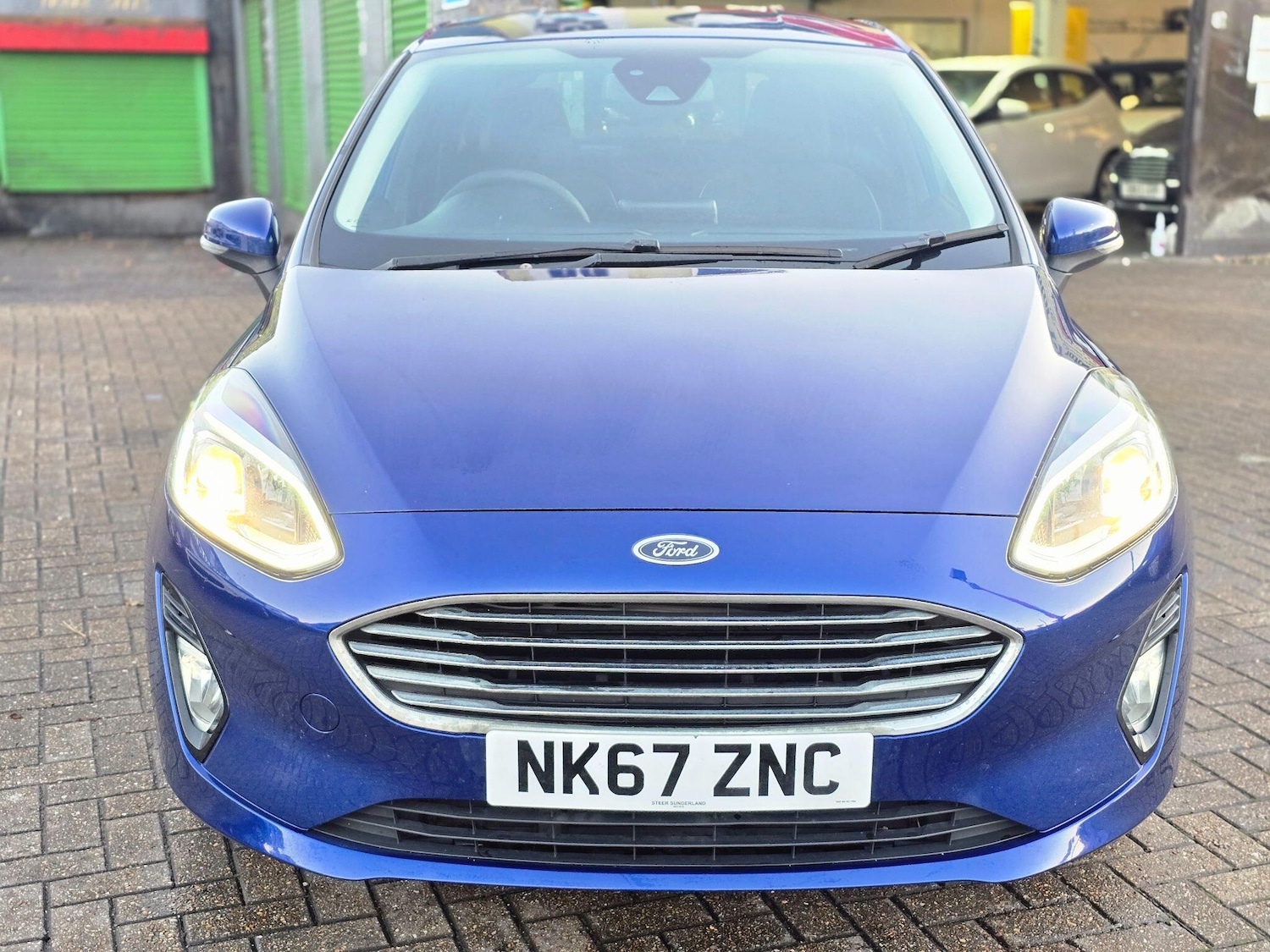 Used Ford Fiesta 2017 for sale - 76360021: Photo 2