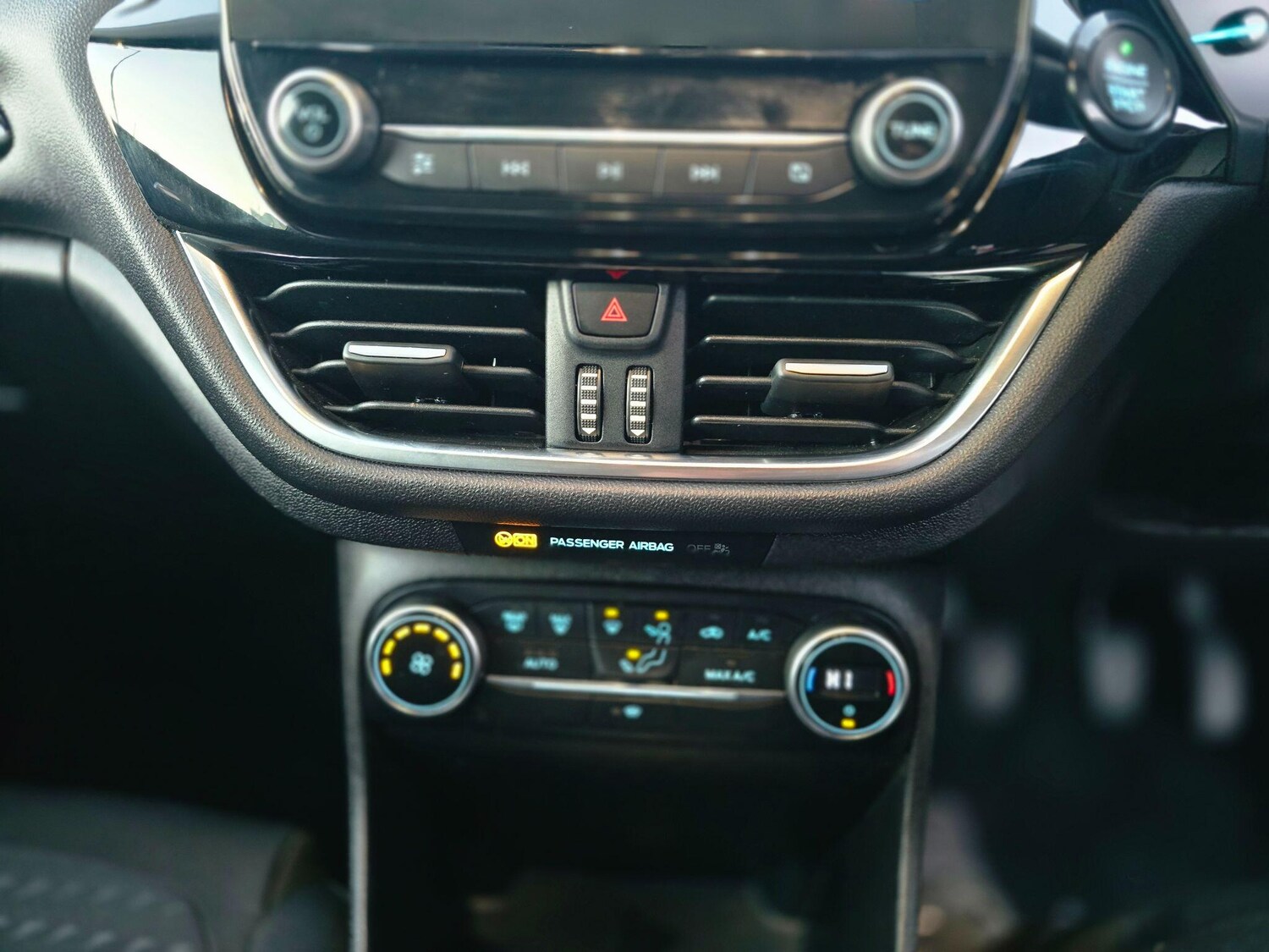 Used Ford Fiesta 2017 for sale - 76360021: Photo 24