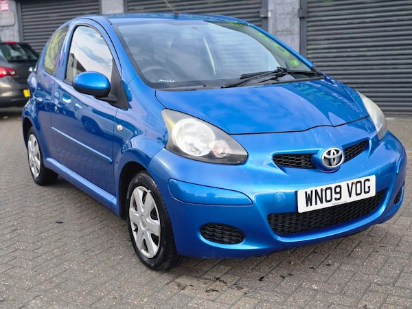 Used Toyota AYGO 2009 for sale - 76085381: Photo 1