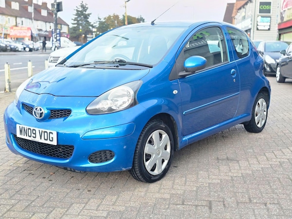 Used Toyota AYGO 2009 for sale - 76085381: Photo 3