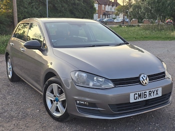 Used Volkswagen Golf 2016 for sale - 79034336: Photo