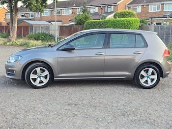Used Volkswagen Golf 2016 for sale - 79034336: Photo