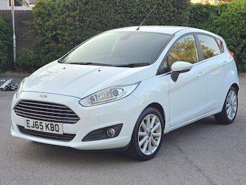 Used Ford Fiesta 2015 for sale - 79159002: Photo