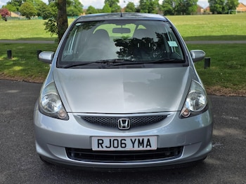 Used Honda Jazz 2006 for sale - 79008011: Photo
