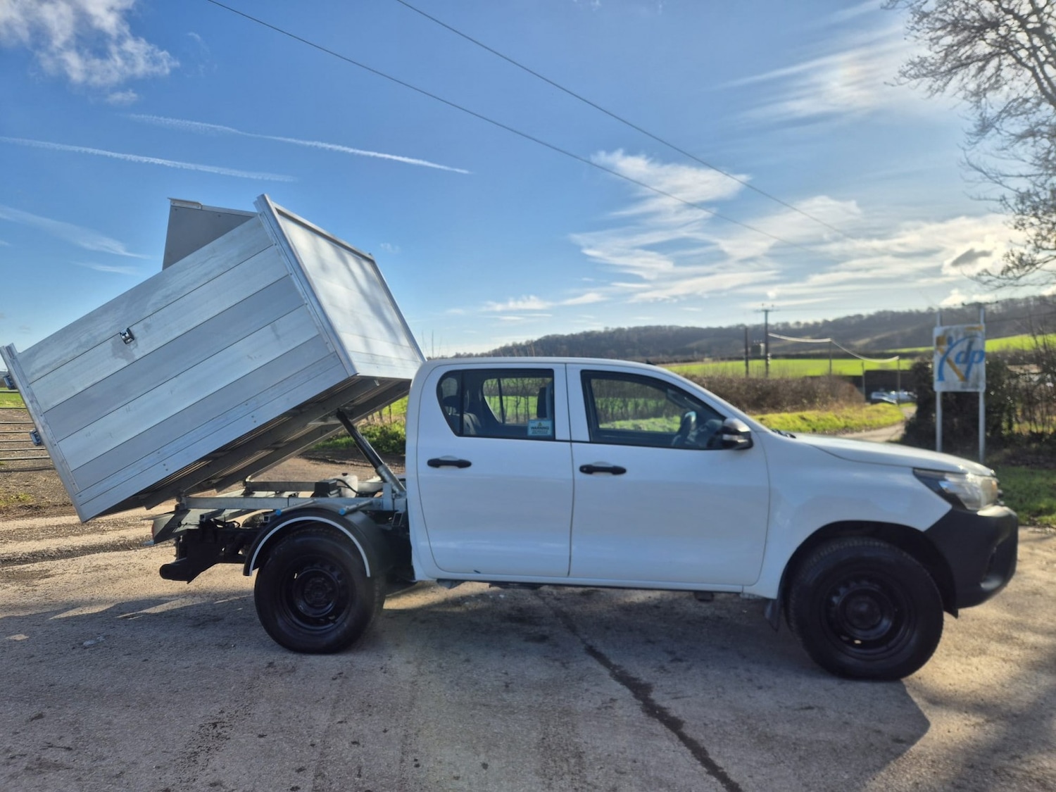 Used Toyota Hilux 2017 for sale - 77474842: Photo 5