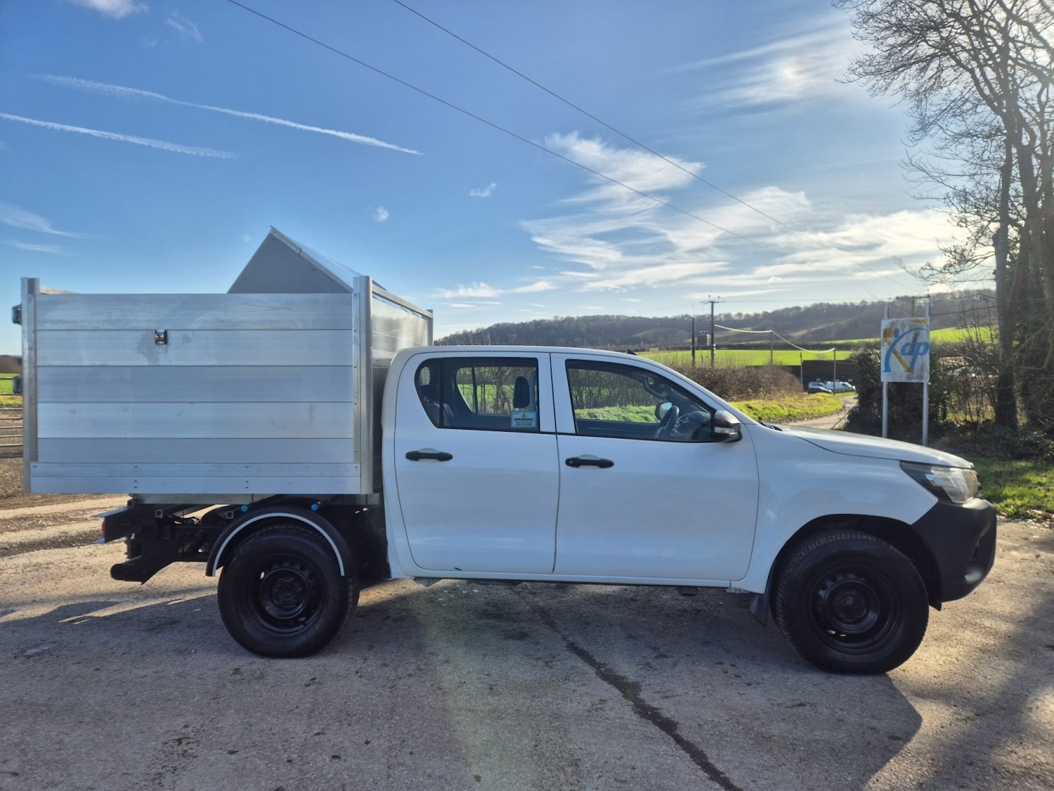 Used Toyota Hilux 2017 for sale - 77474842: Photo 9