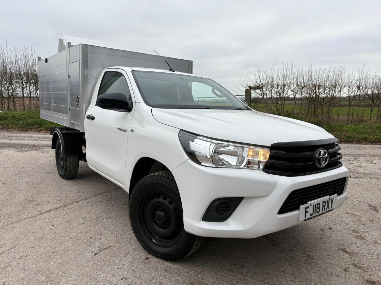 Used Toyota Hilux 2018 for sale - 76656051: Photo 35