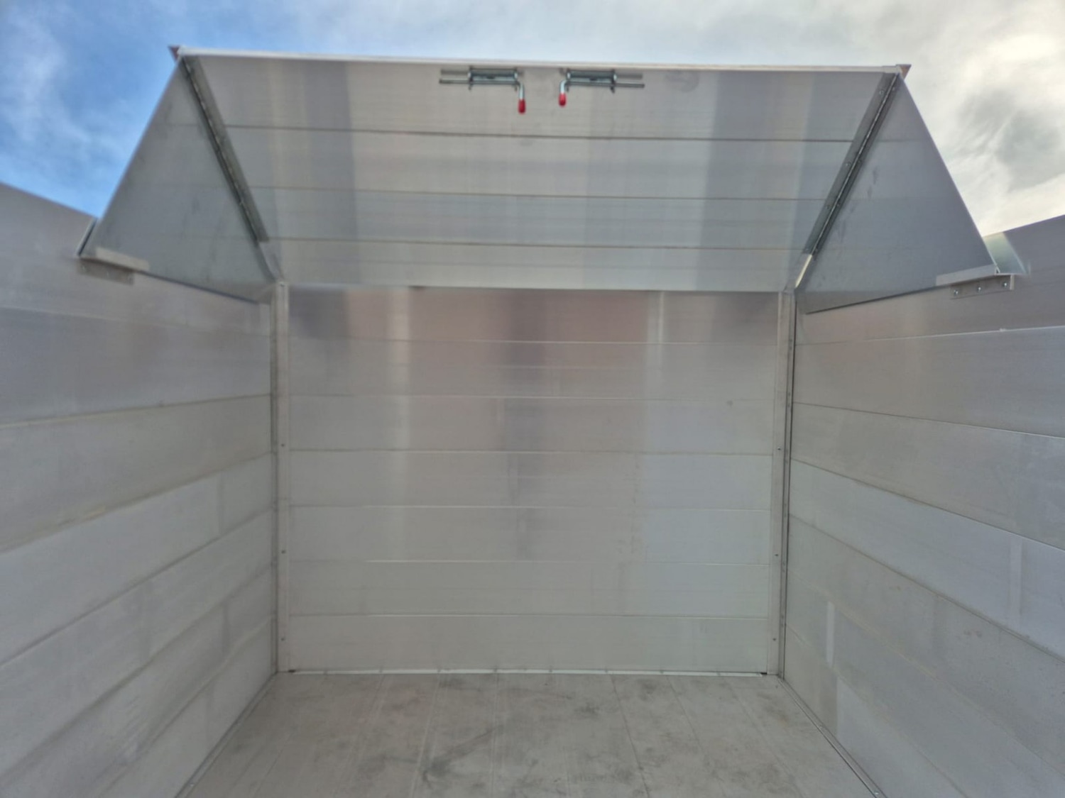 Used Isuzu Other 2017 for sale - 77148241: Photo 10