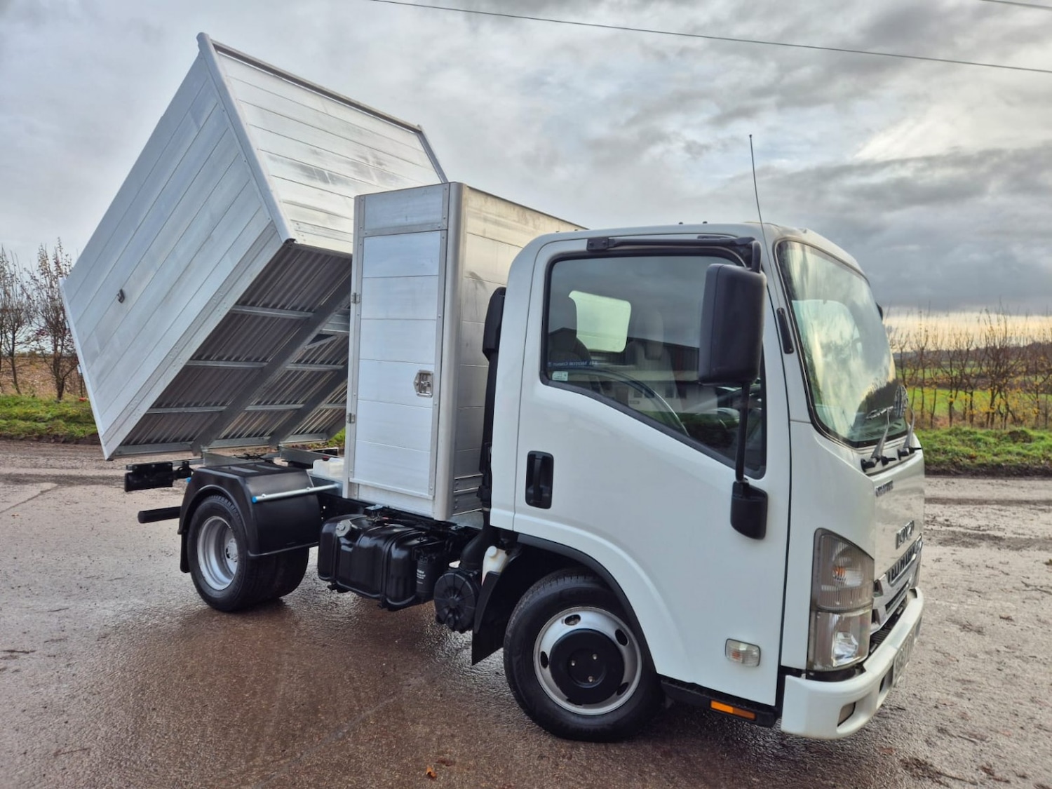 Used Isuzu Other 2017 for sale - 77148241: Photo 12