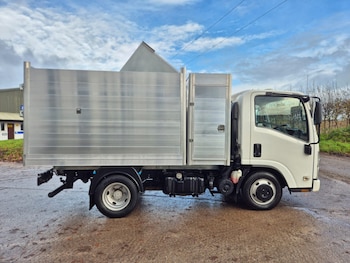 Used Isuzu Other 2017 for sale - 77148241: Photo
