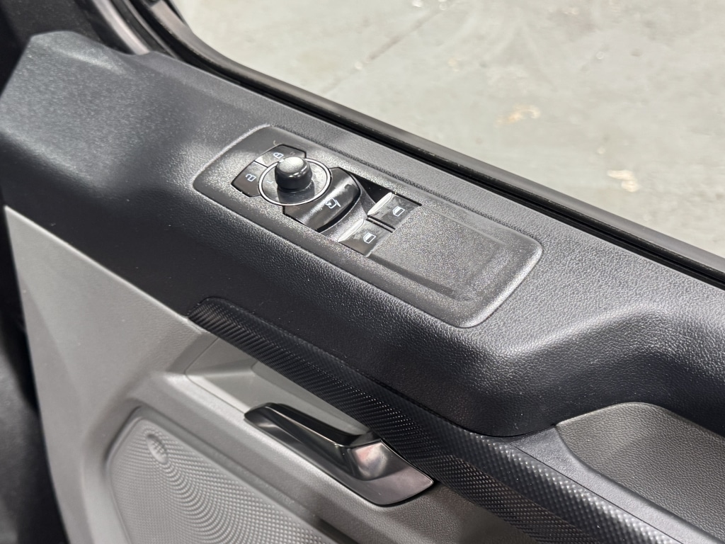 Used Ford Transit Custom 2024 for sale - 76465495: Photo 4