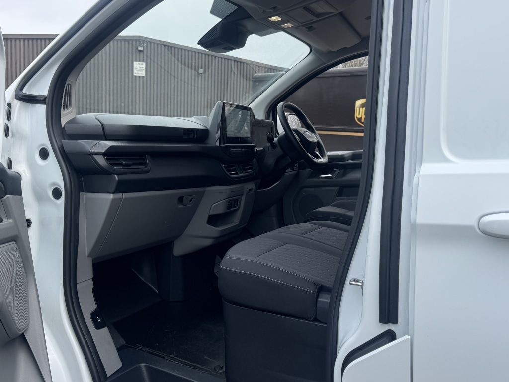 Used Ford Transit Custom 2024 for sale - 77544536: Photo 10