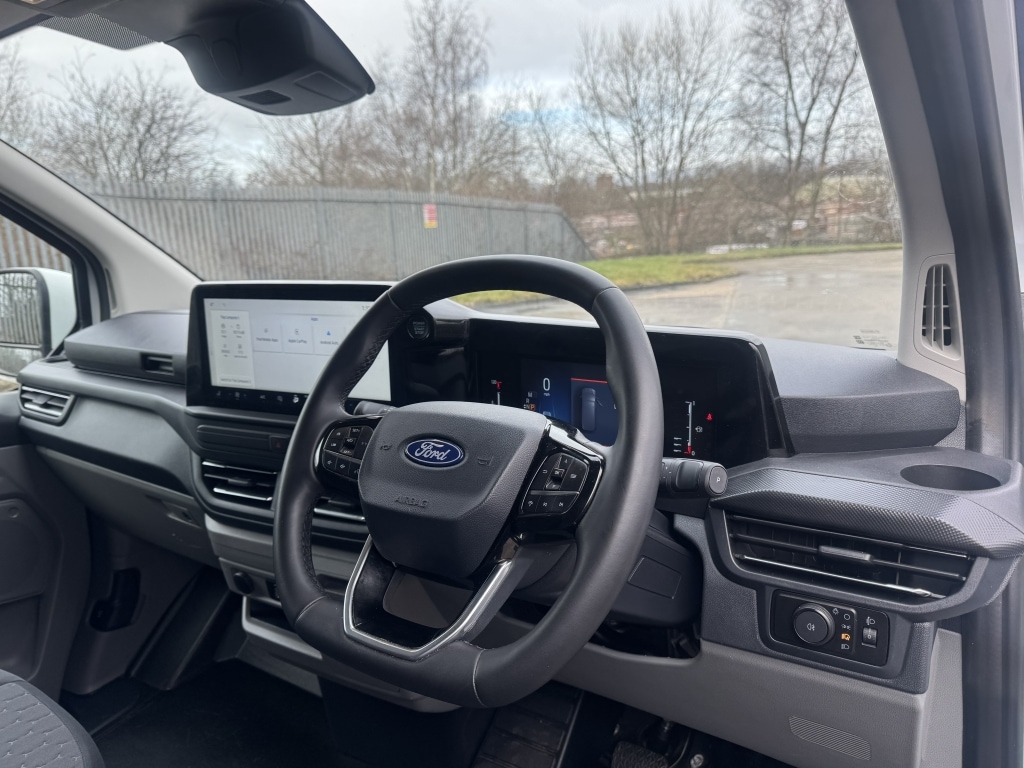 Used Ford Transit Custom 2024 for sale - 77544536: Photo 6