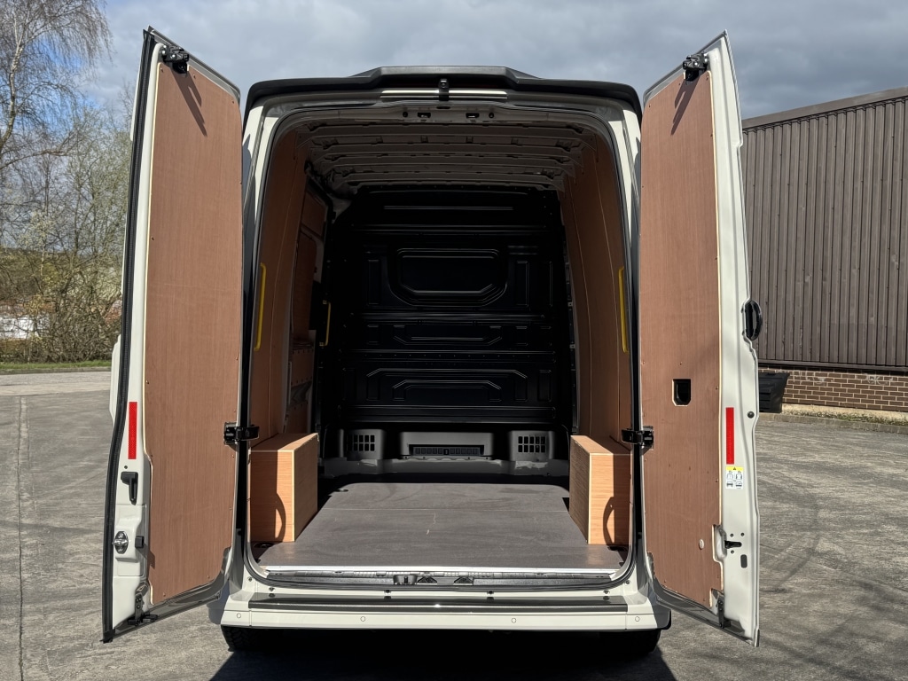 Used Volkswagen Crafter 2025 for sale - 78098565: Photo 16