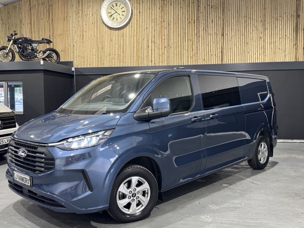 Used Ford Transit Custom 2024 for sale - 76359033: Photo 1