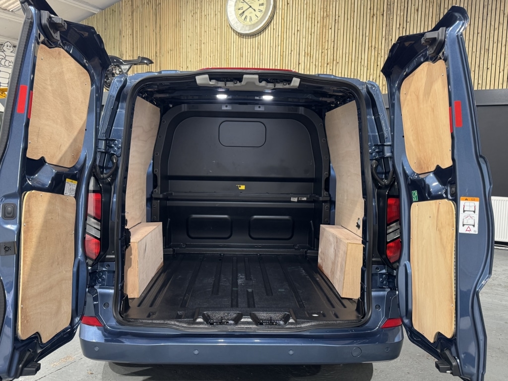 Used Ford Transit Custom 2024 for sale - 76359033: Photo 11