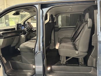 Used Ford Transit Custom 2024 for sale - 76359033: Photo