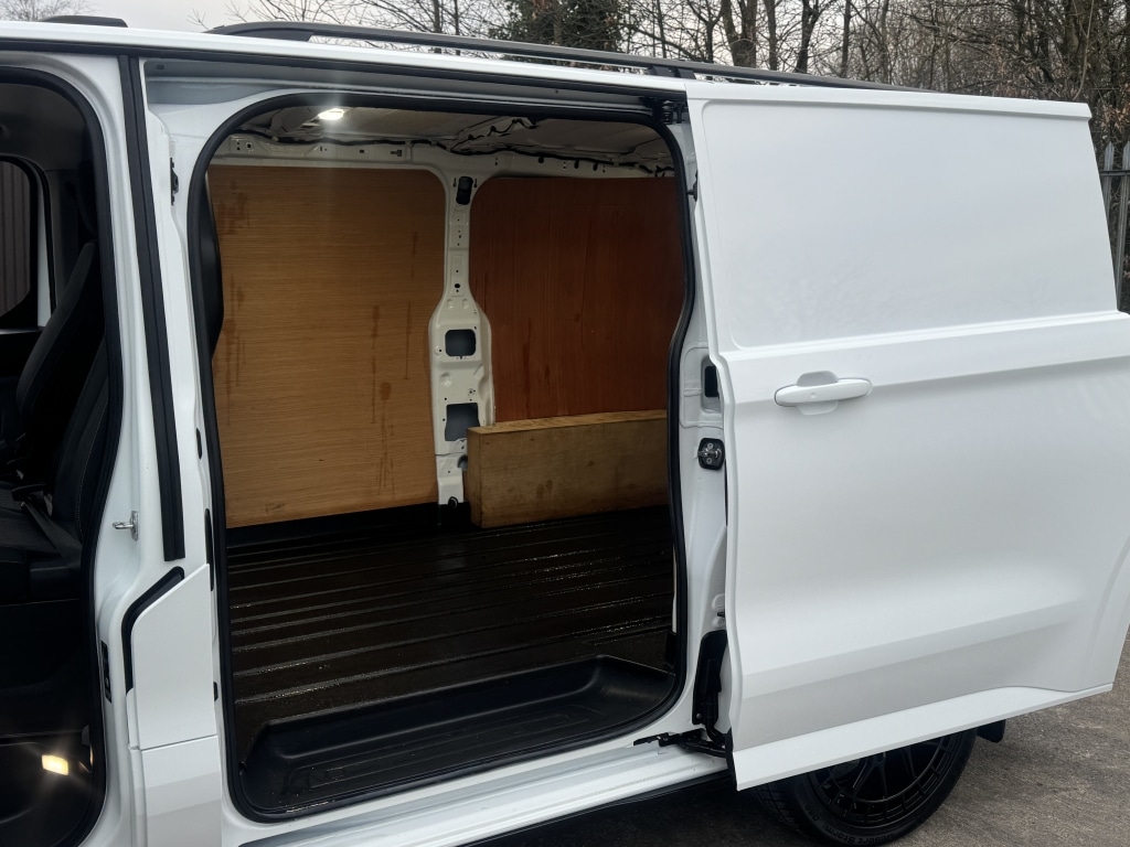 Used Ford Transit Custom 2024 for sale - 77370937: Photo 16