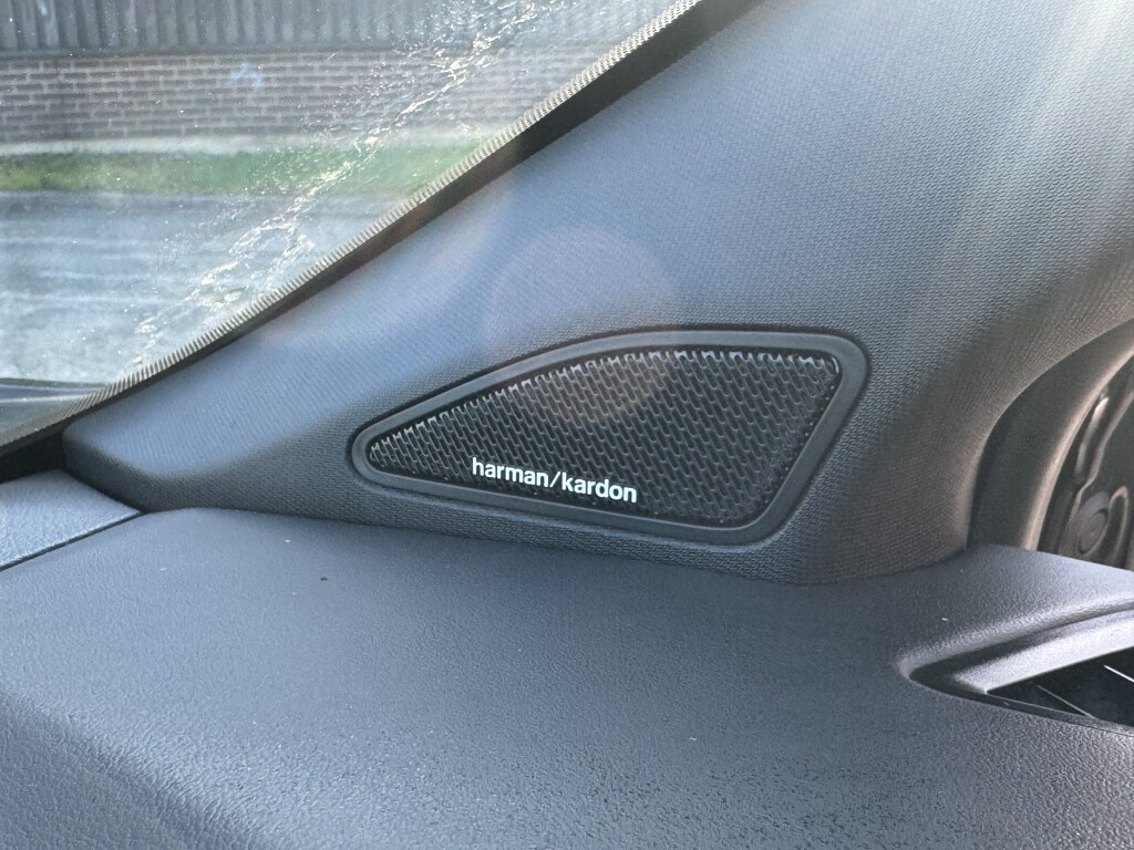 Used Volkswagen Amarok 2024 for sale - 77947421: Photo 23