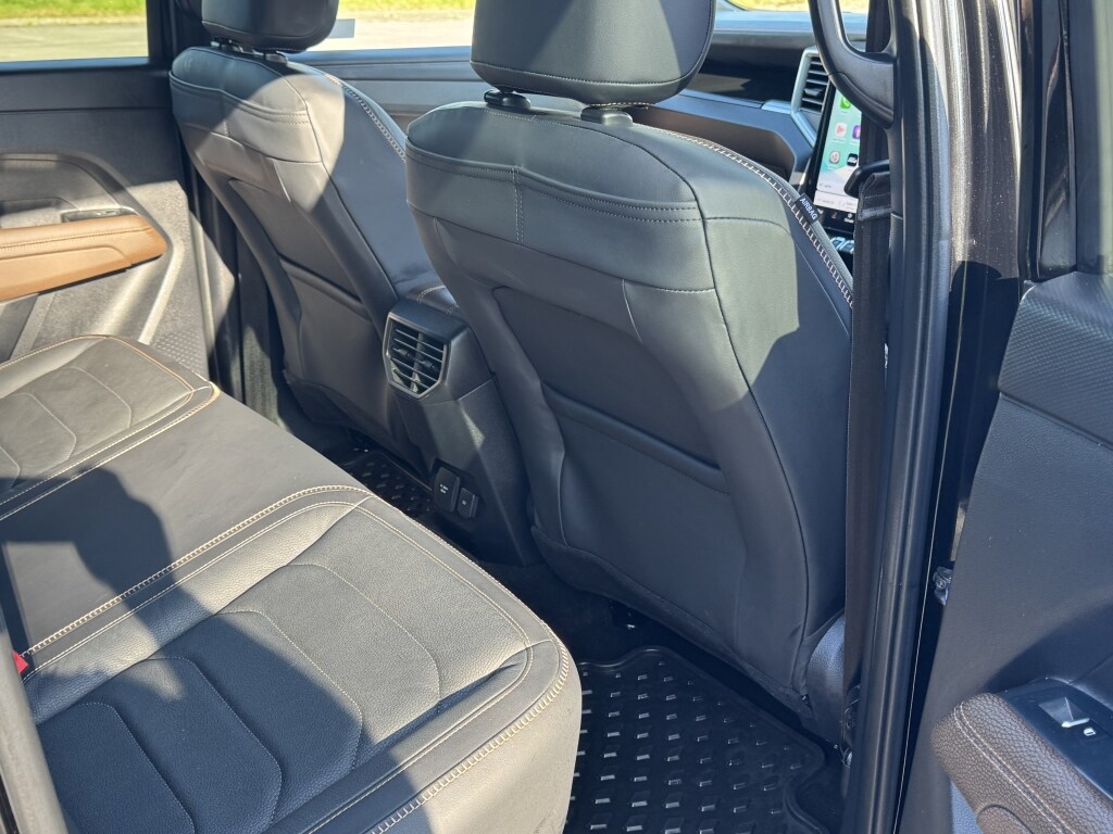 Used Volkswagen Amarok 2024 for sale - 77947421: Photo 5