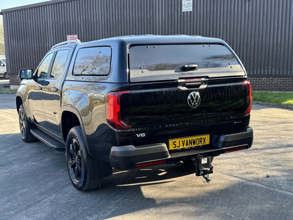 Used Volkswagen Amarok 2024 for sale - 77947421: Photo 8