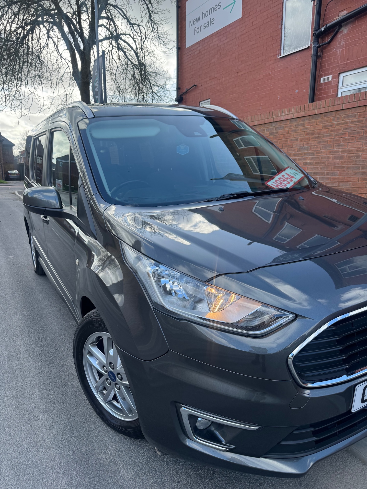 Used Ford Grand Tourneo Connect 2019 for sale - 77836801: Photo 3