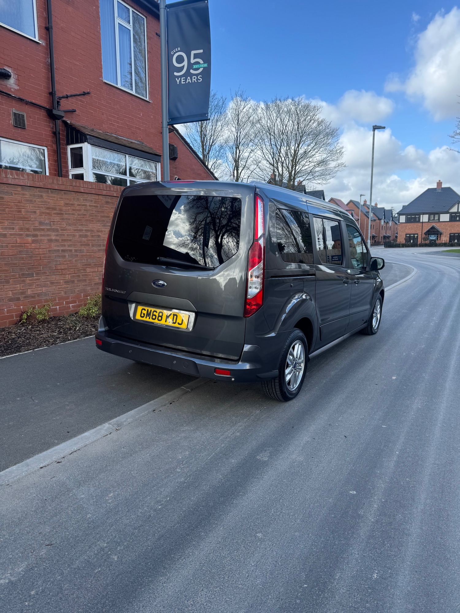 Used Ford Grand Tourneo Connect 2019 for sale - 77836801: Photo 8