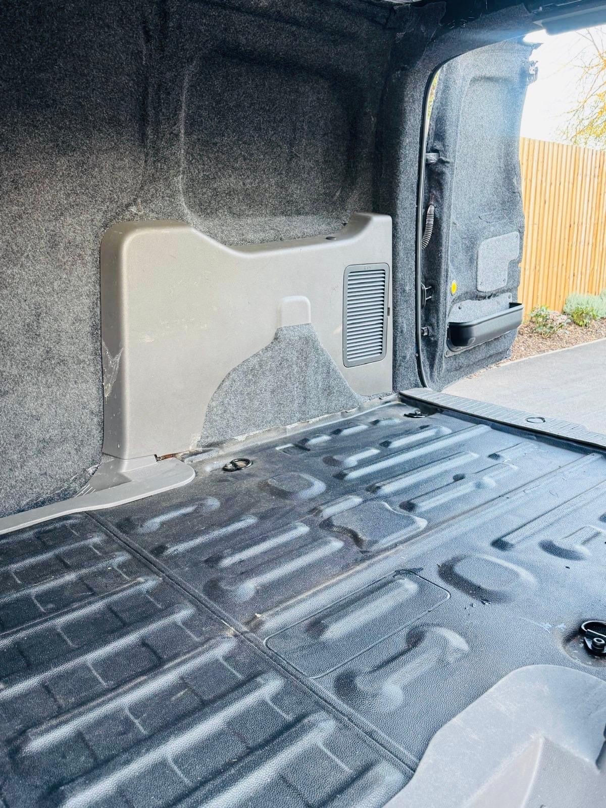 Used Ford Transit Connect 2019 for sale - 78146119: Photo 33