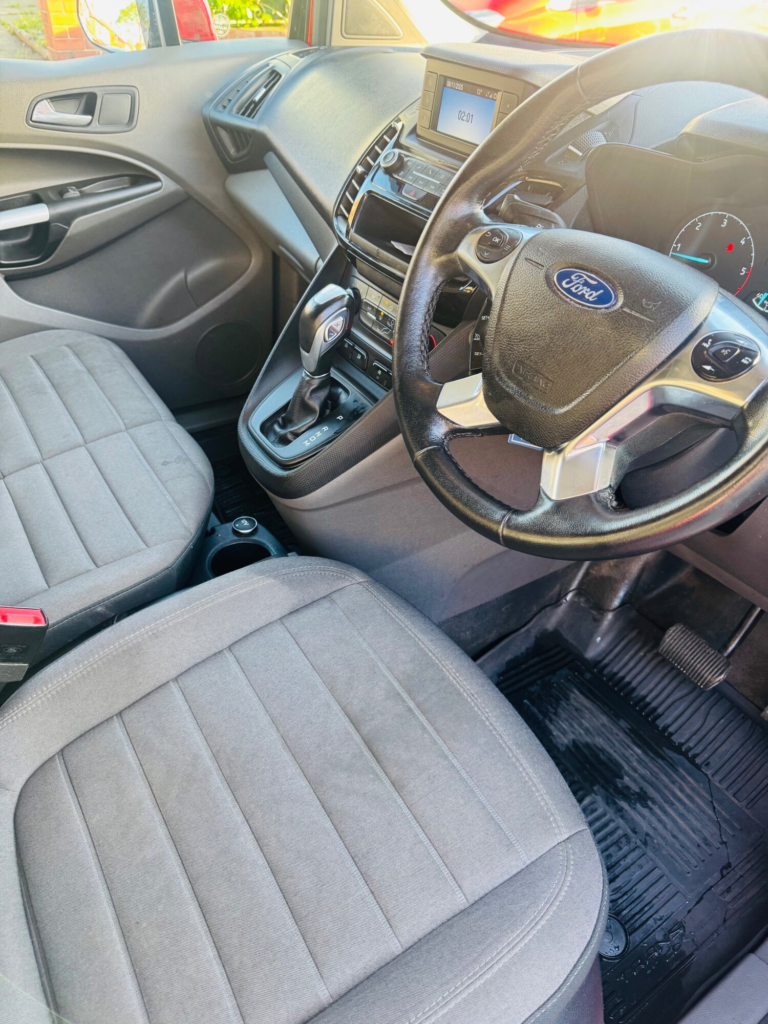 Used Ford Transit Connect 2019 for sale - 76518026: Photo 17