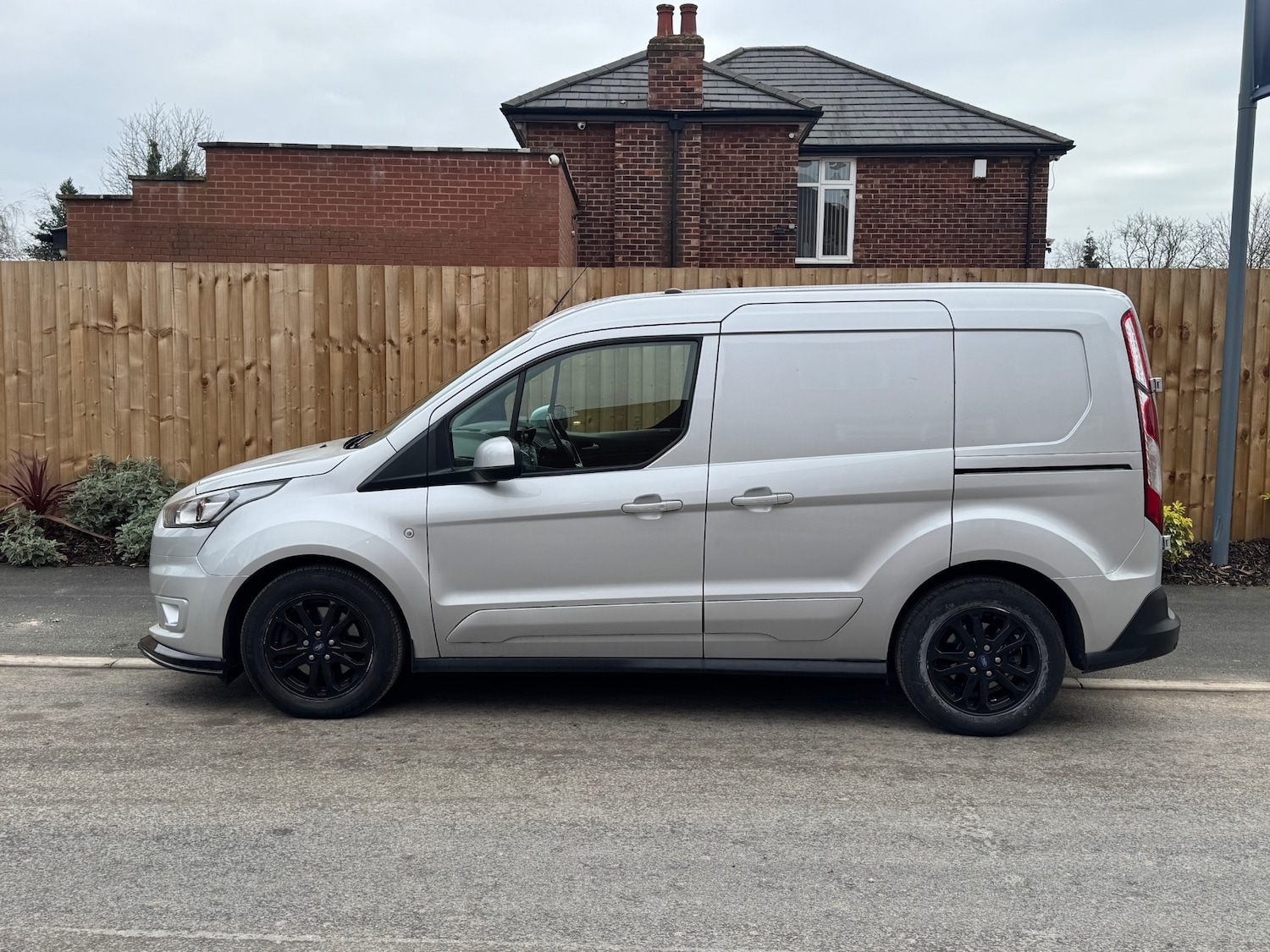 Used Ford Transit Connect 2019 for sale - 77707071: Photo 8