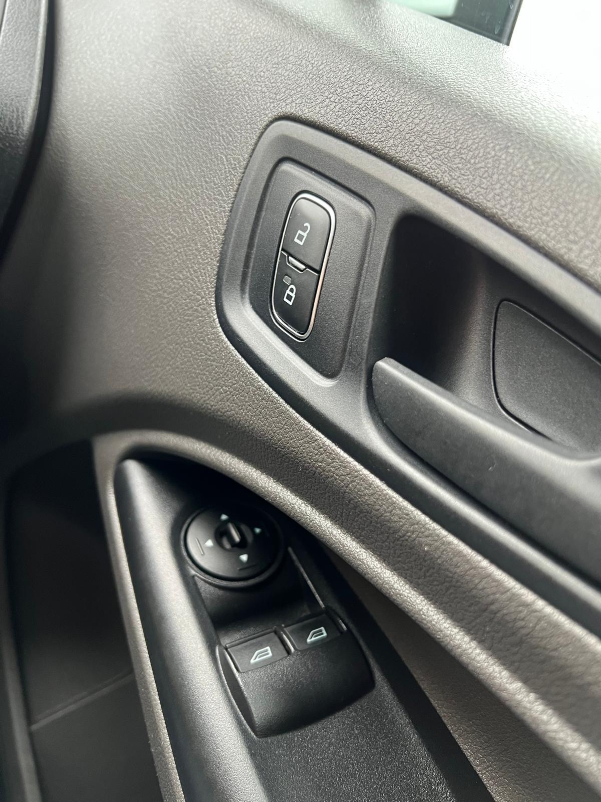 Used Ford Transit Connect 2019 for sale - 77324717: Photo 16