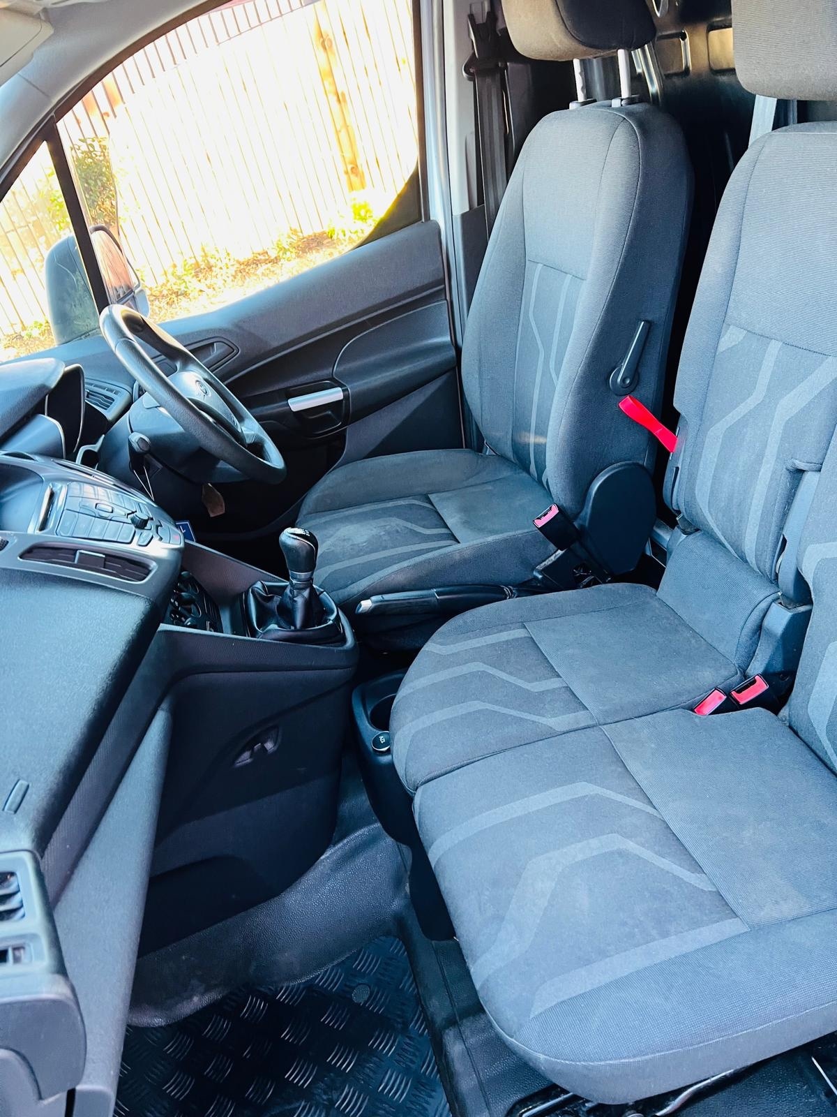 Used Ford Transit Connect 2015 for sale - 76626667: Photo 12