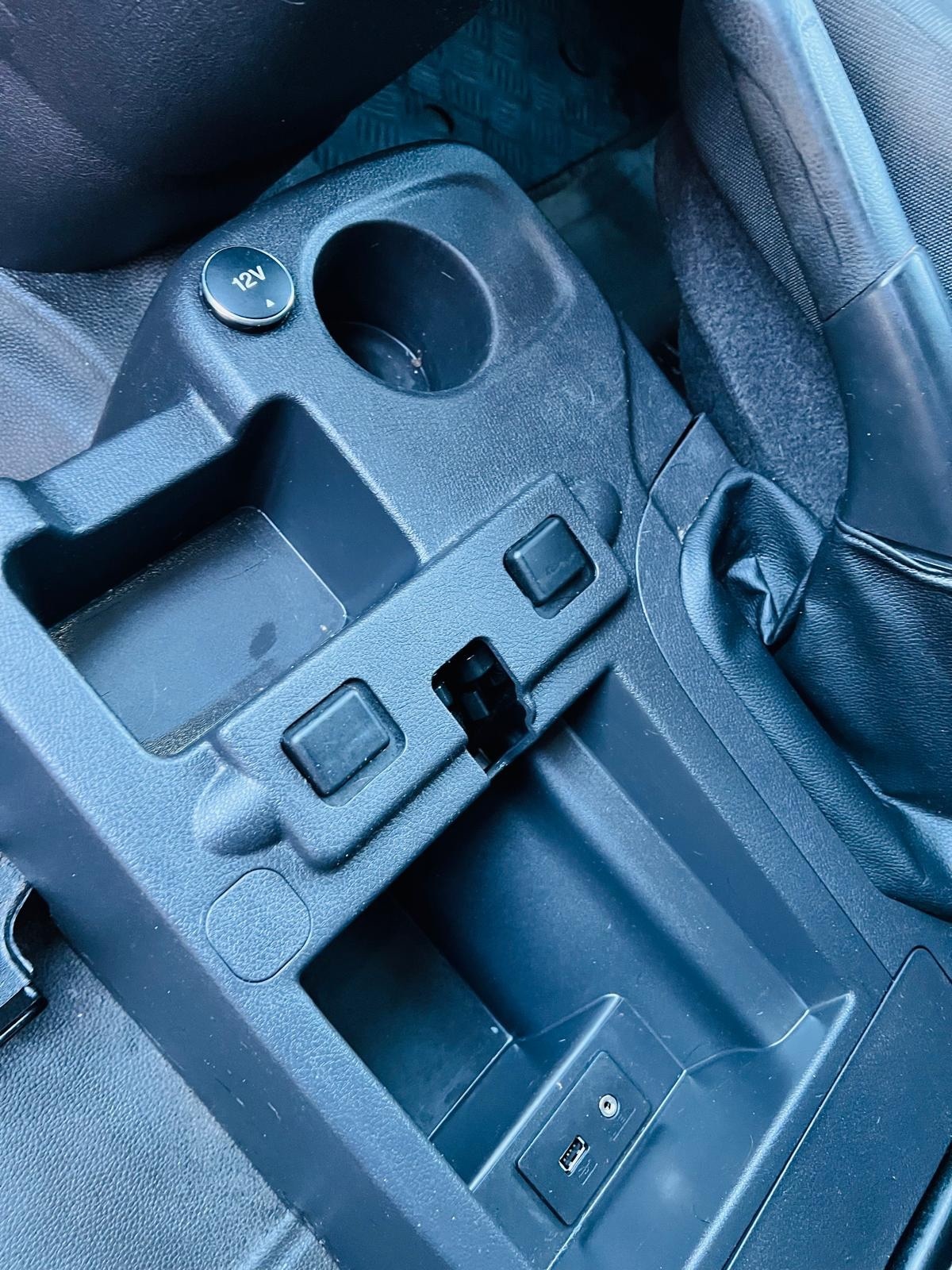 Used Ford Transit Connect 2015 for sale - 76626667: Photo 15