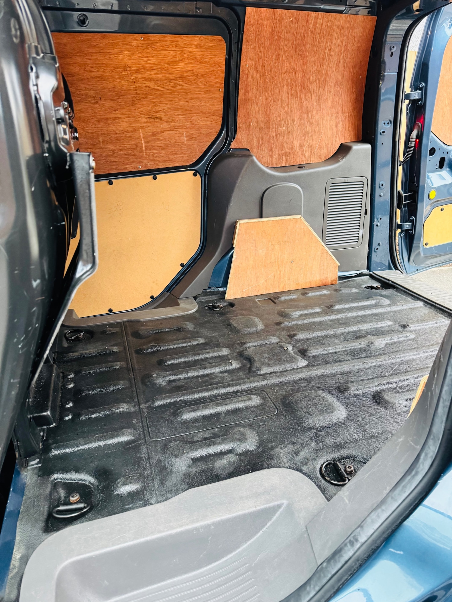 Used Ford Transit Connect 2019 for sale - 78033563: Photo 18